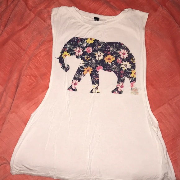 Cute Elephant Tank Top 🌸🐘 - Picture 1 of 3